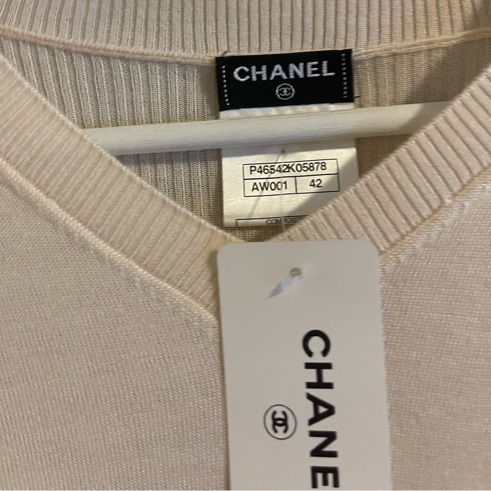 Authentic Chanel knitwear